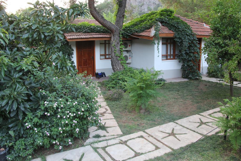 Arya Holiday Houses Çıralı المظهر الخارجي الصورة